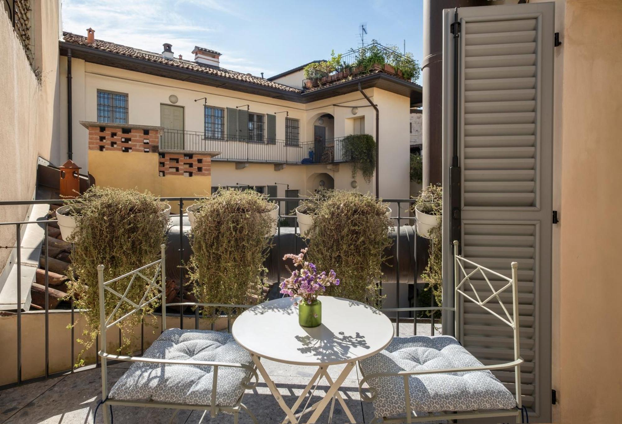 Homemi Duomo Apartment มิลาน ภายนอก รูปภาพ